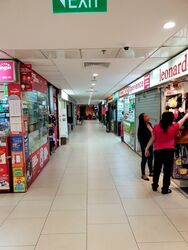 Lucky Plaza (D9), Shop House #505381111